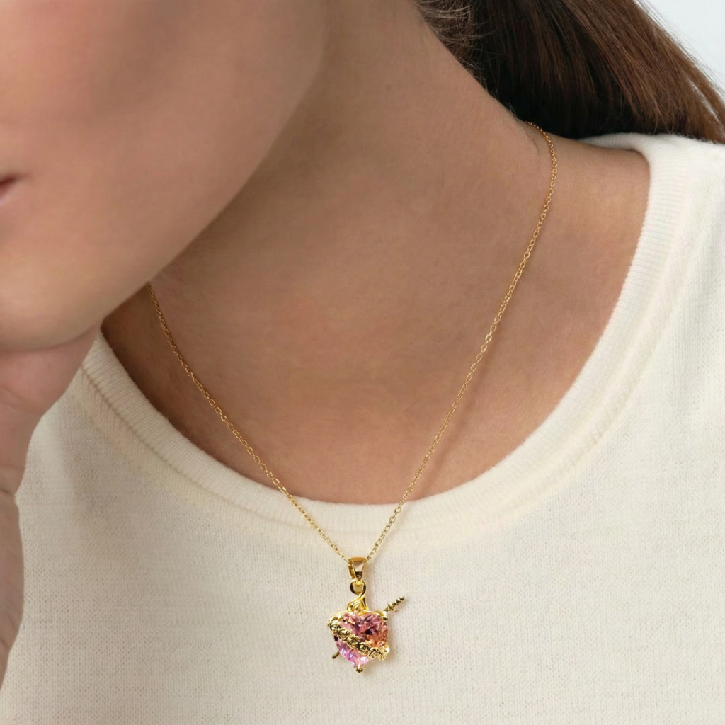 freepik cambia el collar img1 por img2 31683