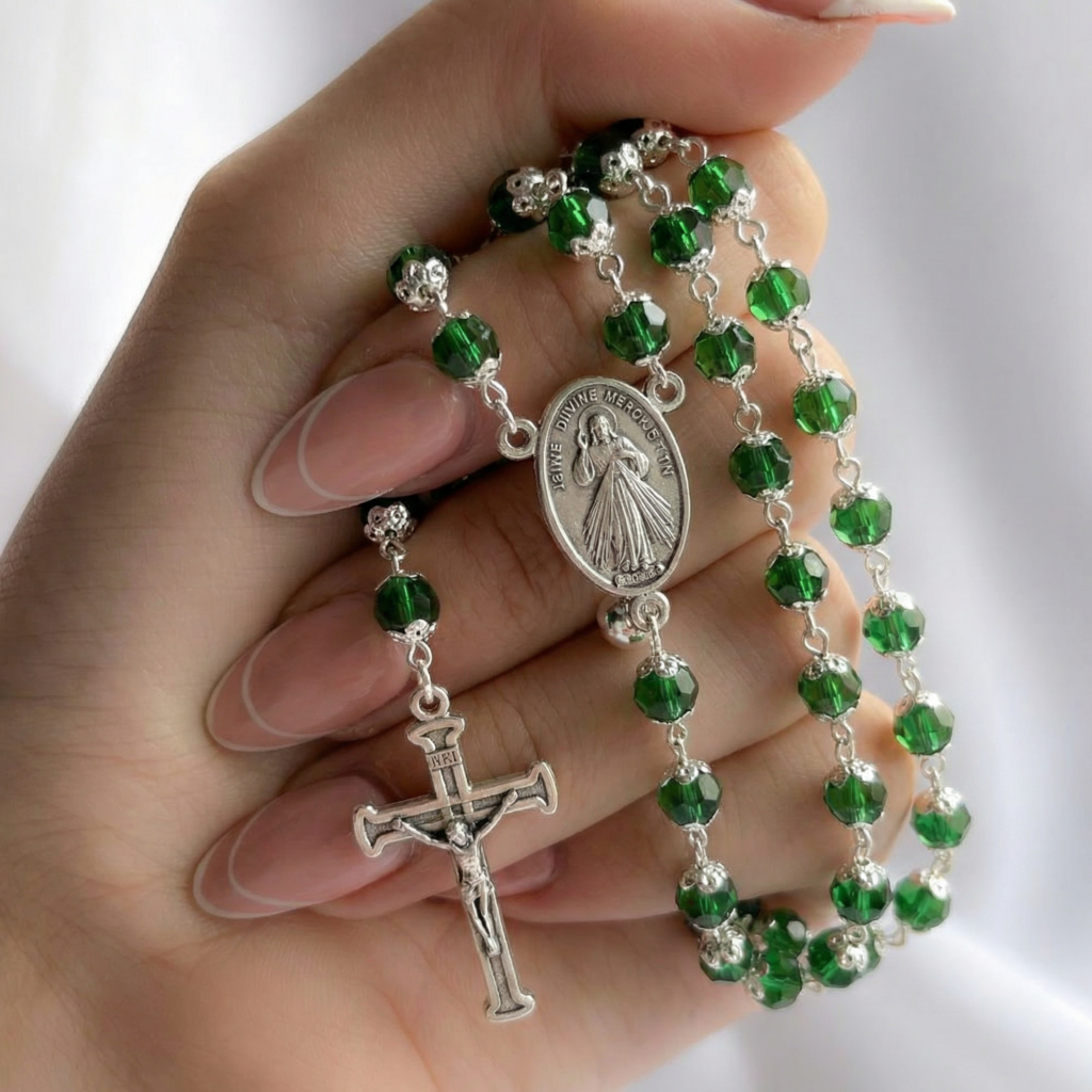 freepik cambia el rosario de img1 por img2 31682